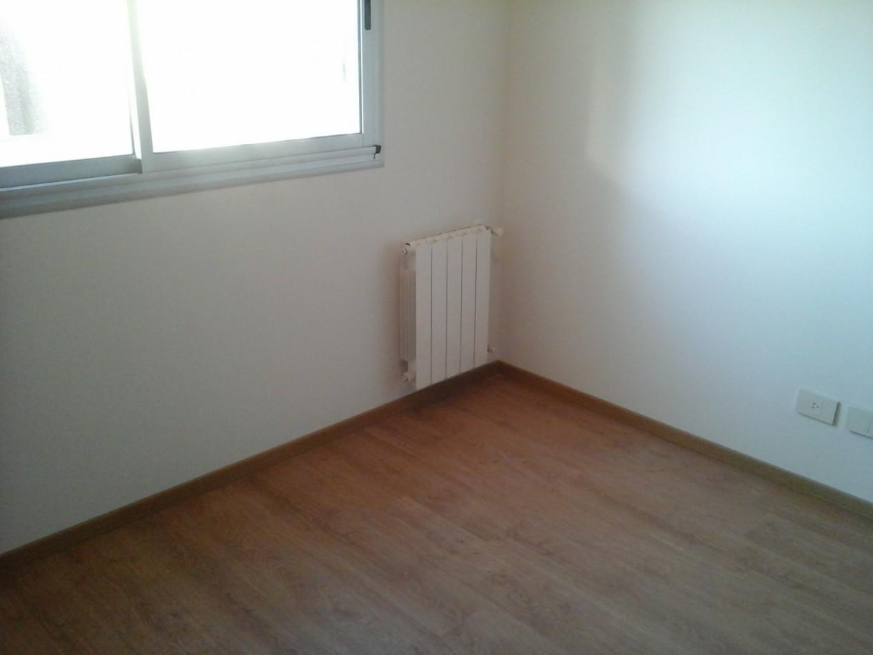 Foto de Alquiler Departamento 2 ambientes en Castelar Sur, imagen 1