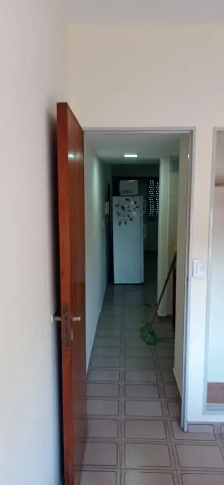 Departamento 2 amb a metros estacion Moron, Sarmiento 900 8