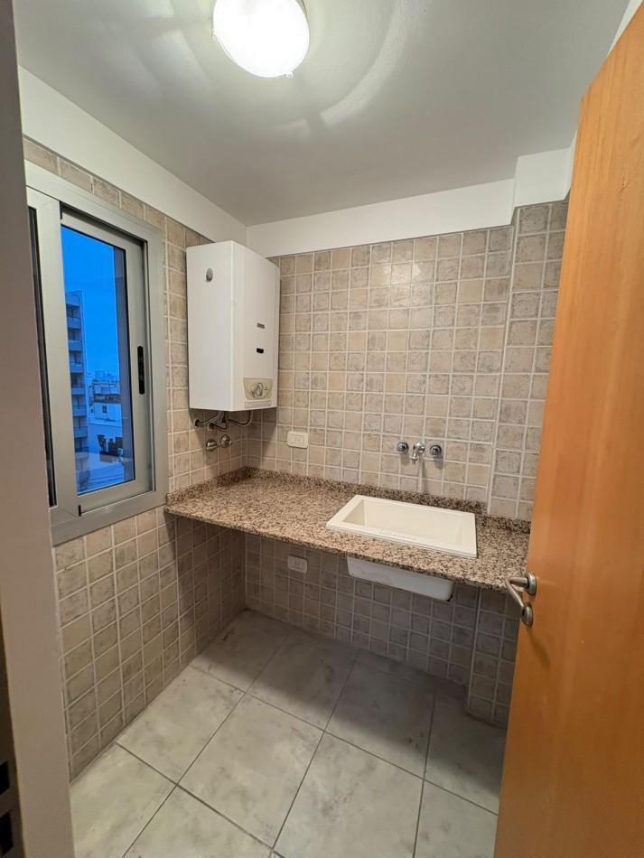 Foto de Departamento de 2 amb. con cochera, Nicolas Avellaneda 900, Castelar., imagen 5