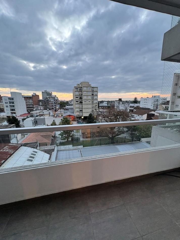 Foto de Departamento de 2 amb. con cochera, Nicolas Avellaneda 900, Castelar., imagen 4