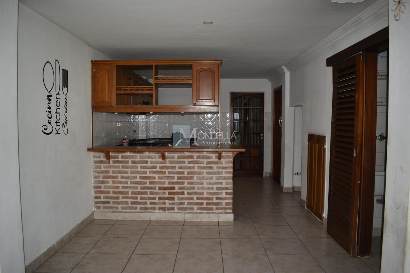 Foto de Casa 4 amb Pque. Sayago, Terreno 364 m², Pileta, 2 cocheras. Nicolas, imagen 3