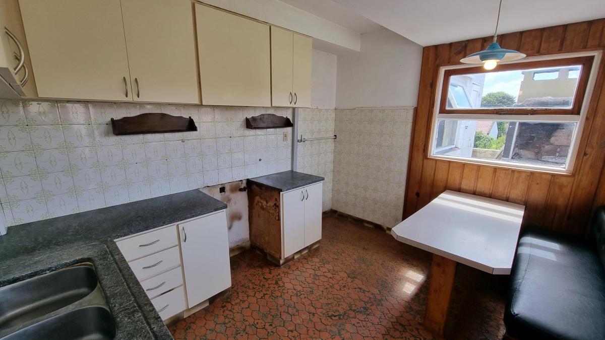 Terreno con Galpon y Vivienda. Zona San Carlos. en Venta 3