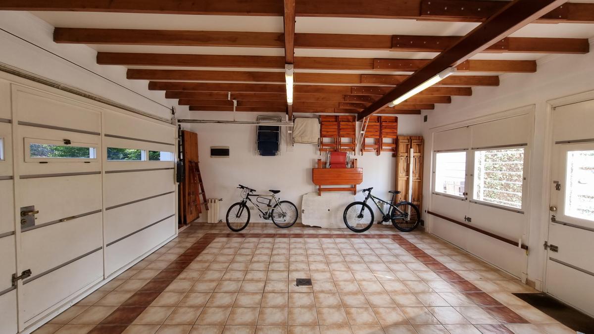 En Venta. Chalet de 4 Ambientes. Zona Chauvin. 3