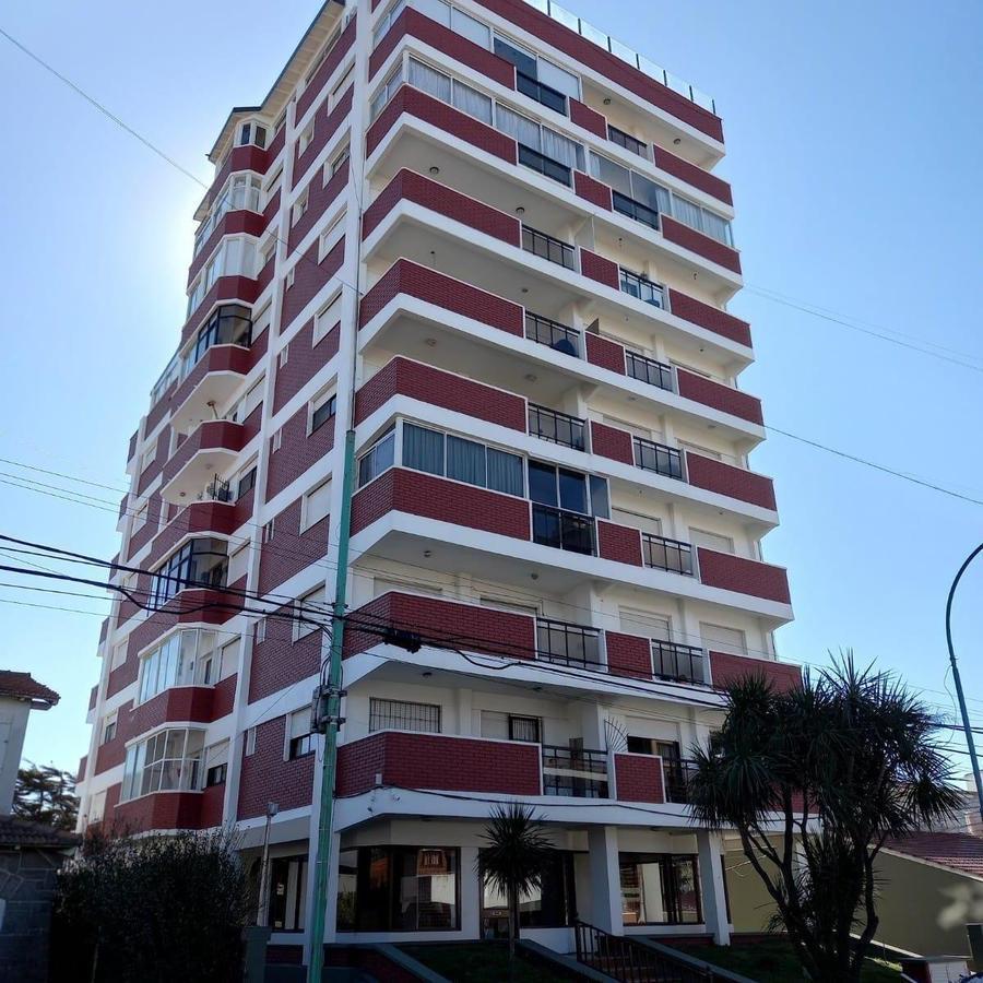 Foto de Departamento 3 amb balcón terraza c/cochera a 100mt del Pato P. Mogotes, imagen 3