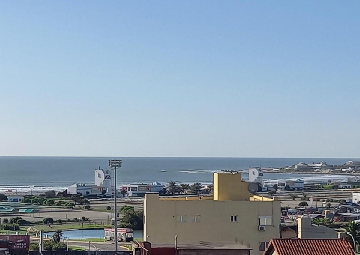 Foto de Departamento 3 amb balcón terraza c/cochera a 100mt del Pato P. Mogotes, imagen 2