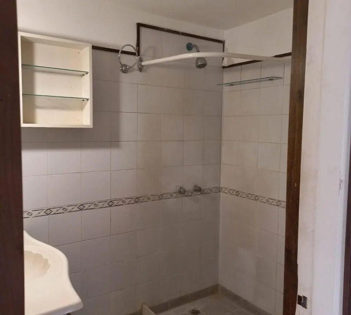 En alquiler para vivienda. Ph 3 ambientes con terraza. Zona San José. 1