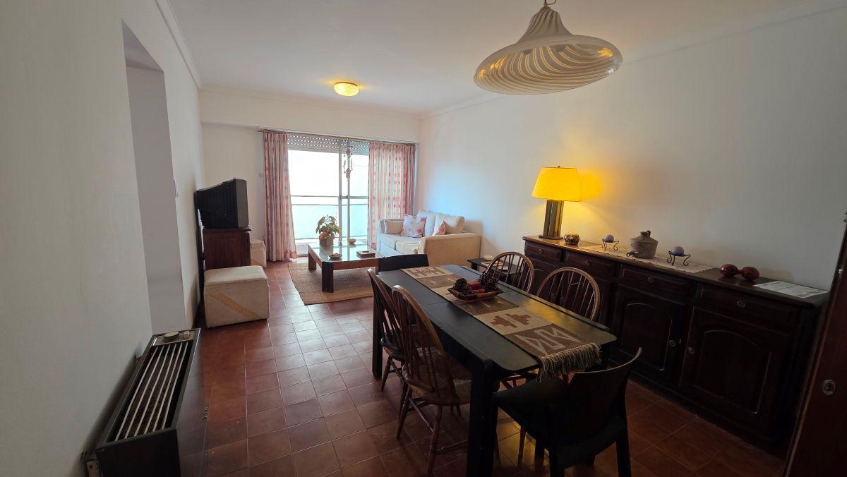 Foto de En venta departamento de 3 ambientes con cochera. Shopping Los gallegos., imagen 5
