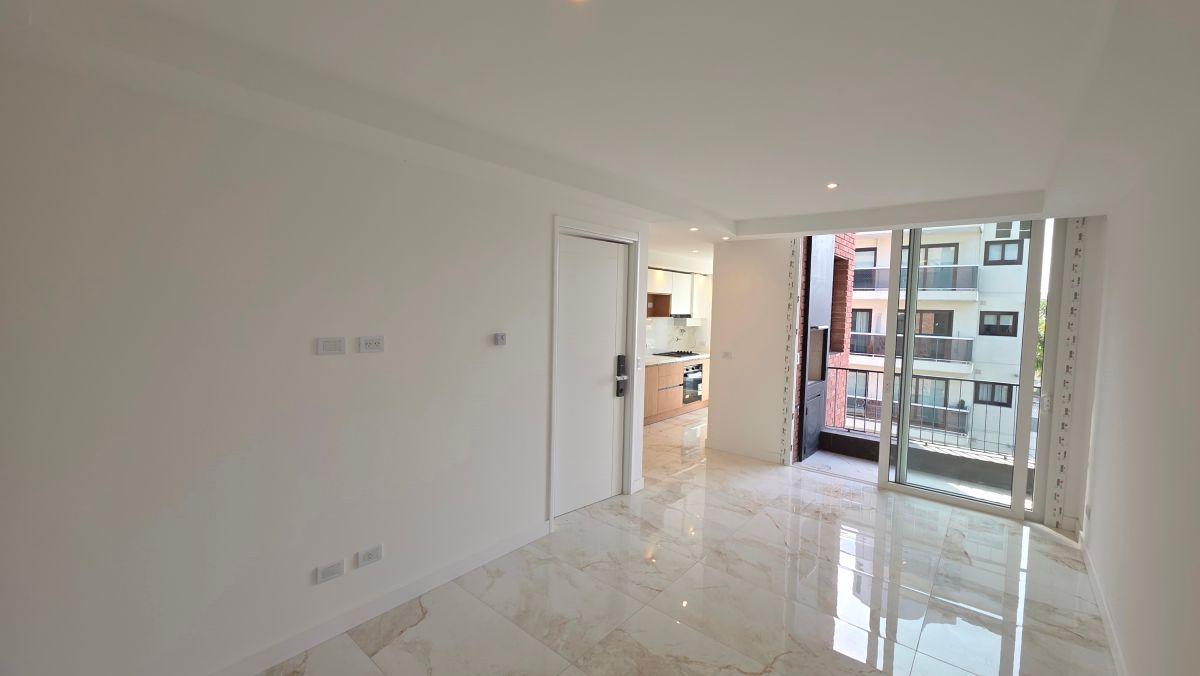 Foto de En venta departamento dos ambientes con balcón al frente. Zona Guemes., imagen 1
