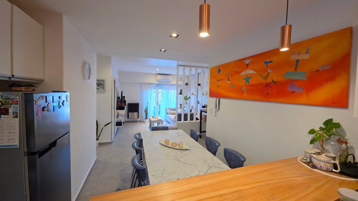 Foto de En venta Ph de 3 ambientes con patio y balcón. Reciclado. Zona: San, imagen 2