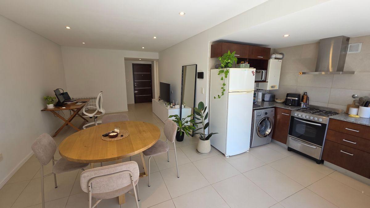 Foto de En alquiler 24 meses Moderno Departamento de 2 Ambientes con Cochera, imagen 4