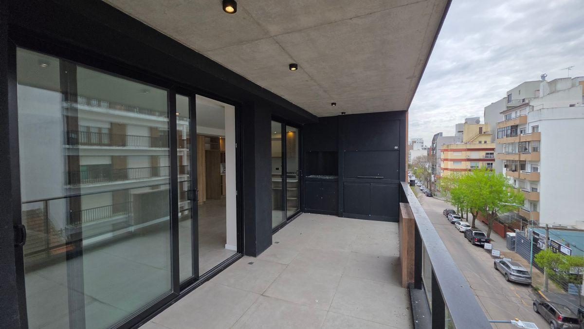 Foto de En venta departamento a estrenar de 4 ambientes con cochera doble y, imagen 2