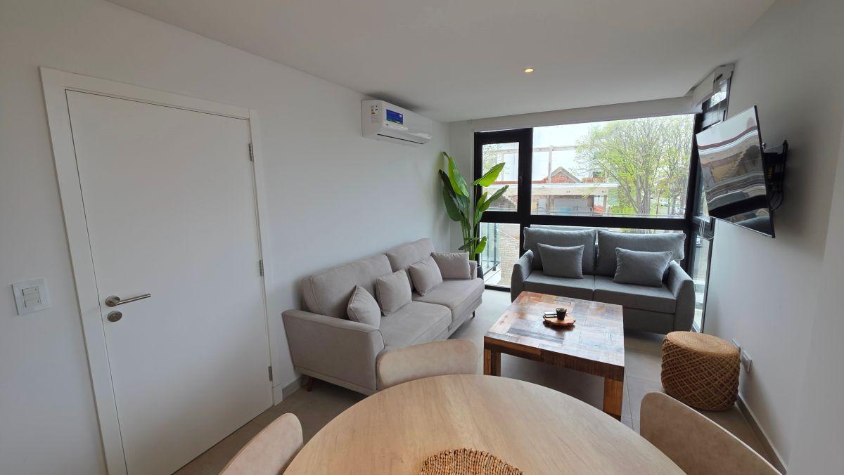 Foto de En venta departamento de 3 ambientes al frente con cochera. Zona Güemes, imagen 5