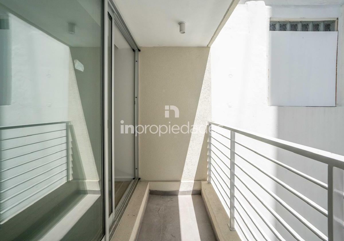 Venta - Departamento 2 Ambientes 52 m² Apto Profesional en Pleno Centro Porteño - Centro 2