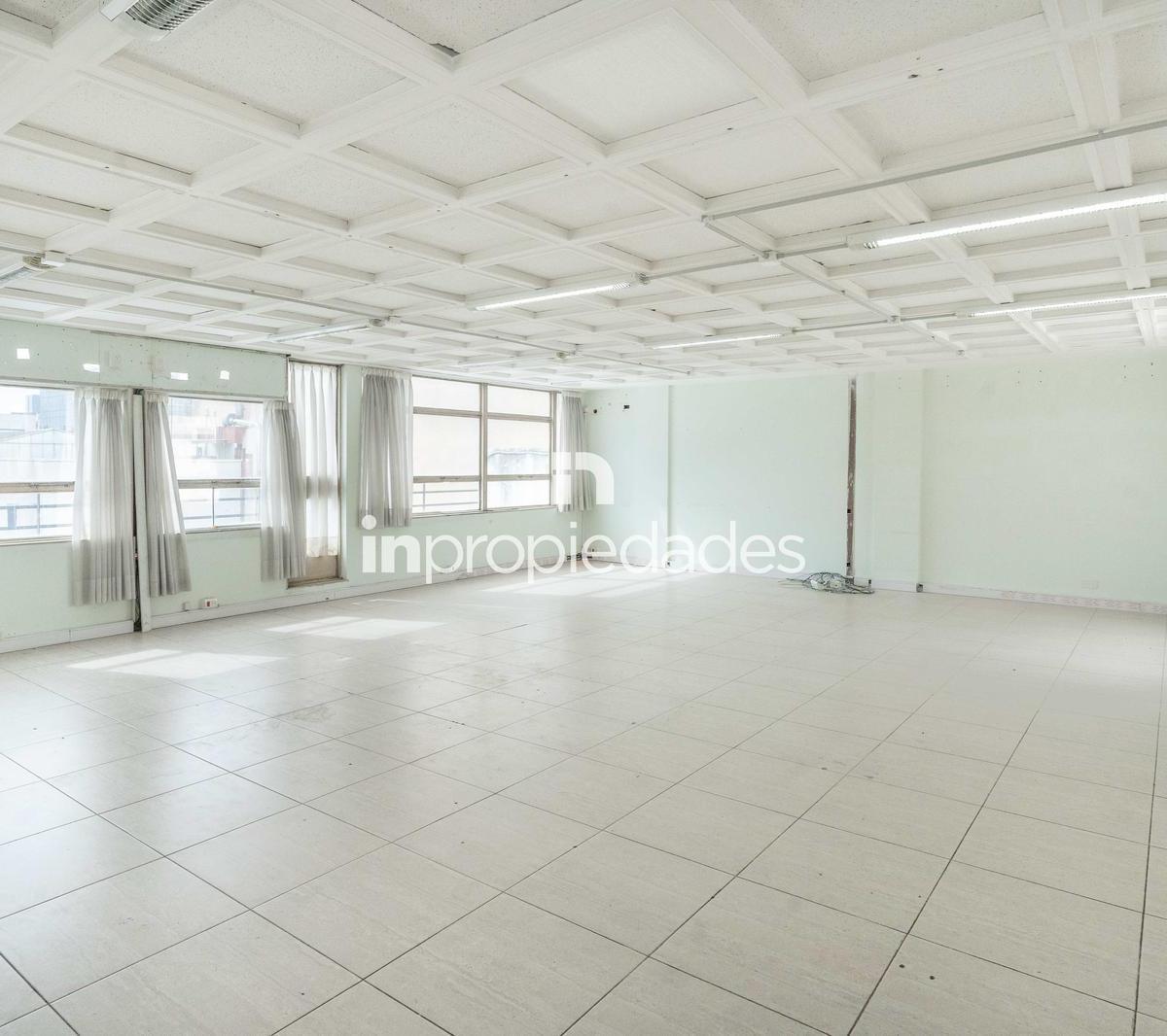 Gran Oficina de 250 m² Piso Alto en Montserrat a m de La 9 de Julio - Venta 3