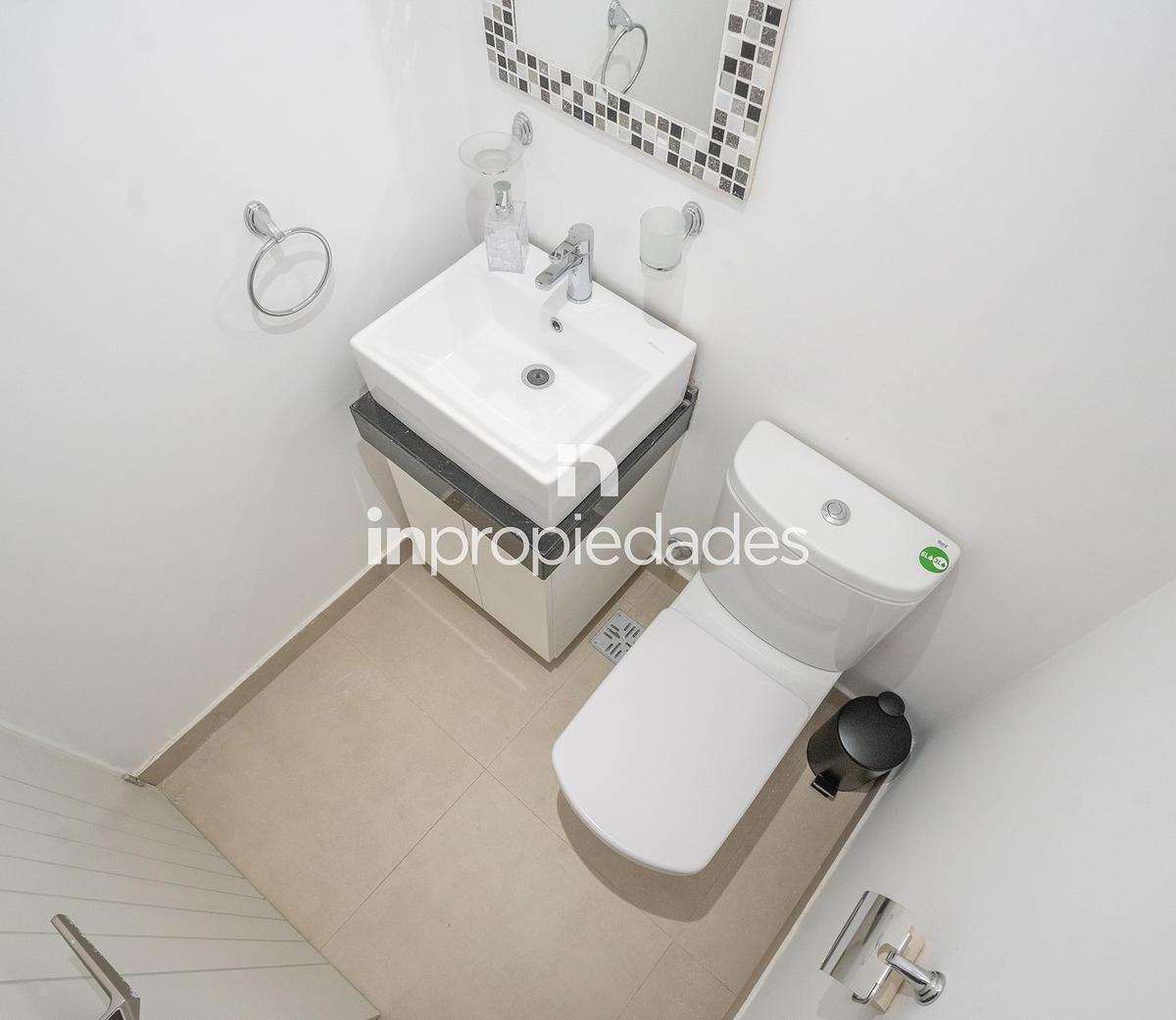 Foto de ALQUILER/VENTA-Departamento 2 ambientes de 62m2 con cochera a, imagen 5