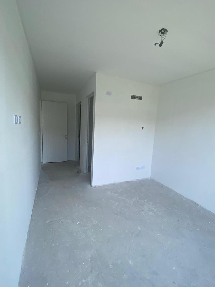 2 ambientes de 70m2 al frente con toilete y cochera fija y cubierta en Torre Lumiere Boulevard-VENTA