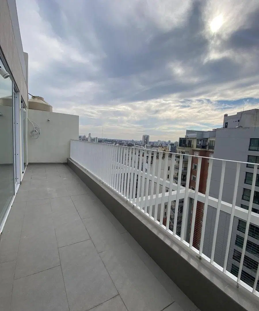 3 ambientes a estrenar con increible balcón terraza piso alto! VENTA 1