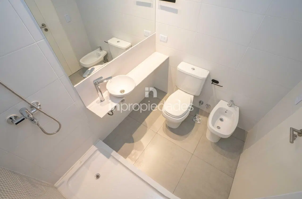 VENTA-Monoambiente moderno con amenities super luminoso- ALMAGRO 2