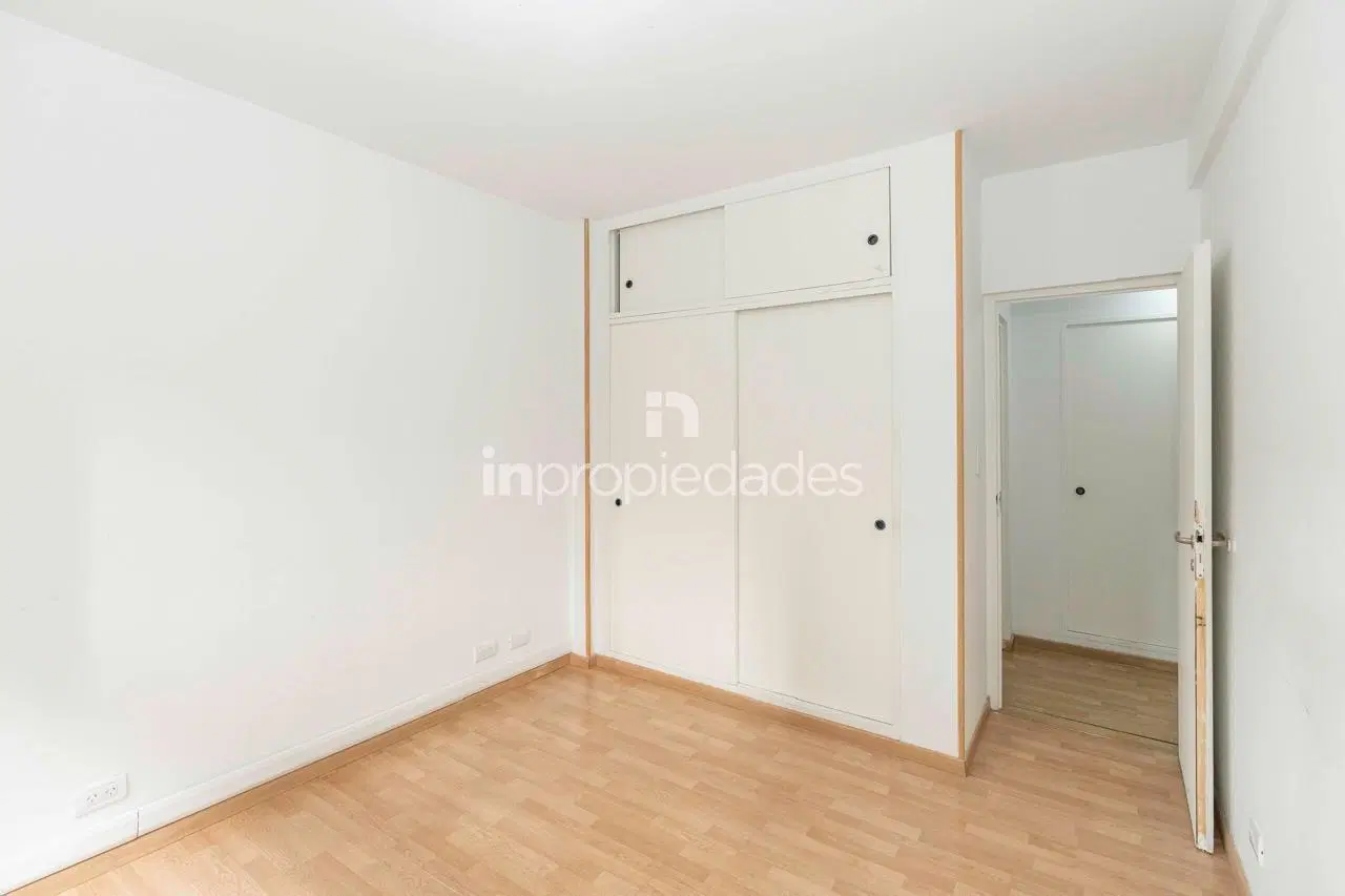 Villa Urquiza - Triunvirato 5400 - piso entero de 4 ambientes apto Oficina de 112m2-Venta 3