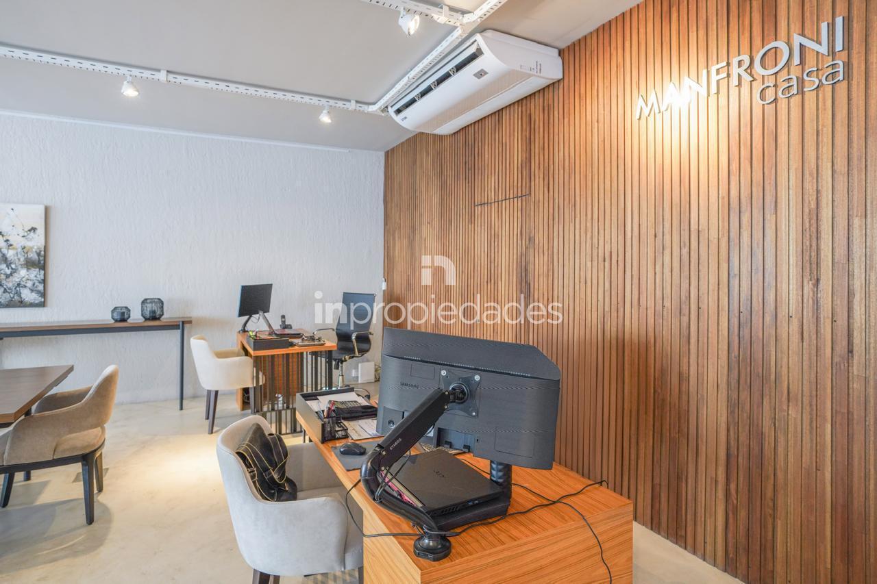 Foto de Increible local 2 pisos en esquina 350m2 Lumiere Boulevard! ALQUILER, imagen 4