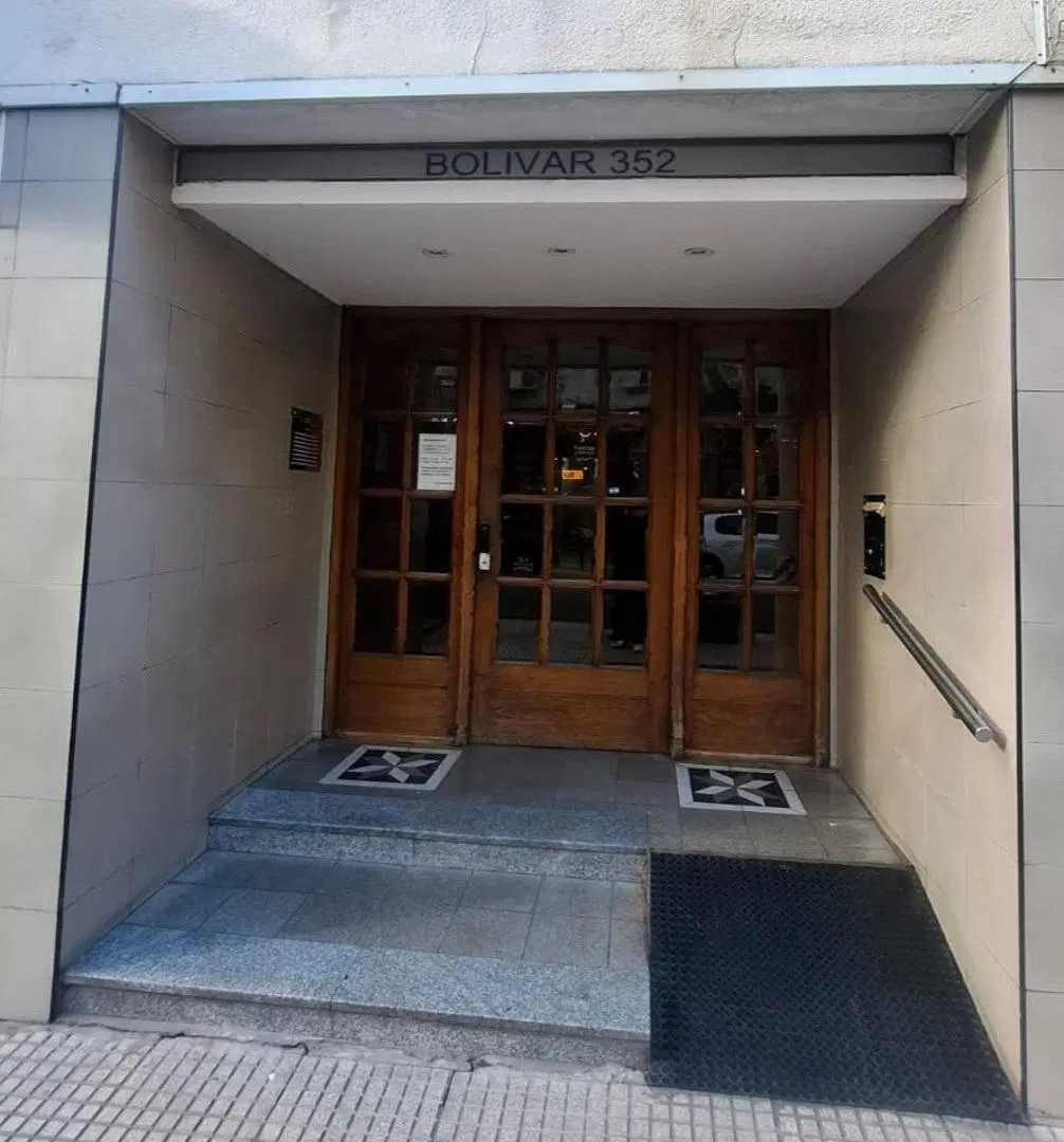 Departamento 2 ambientes Ramos Mejia centro apto profesional 5