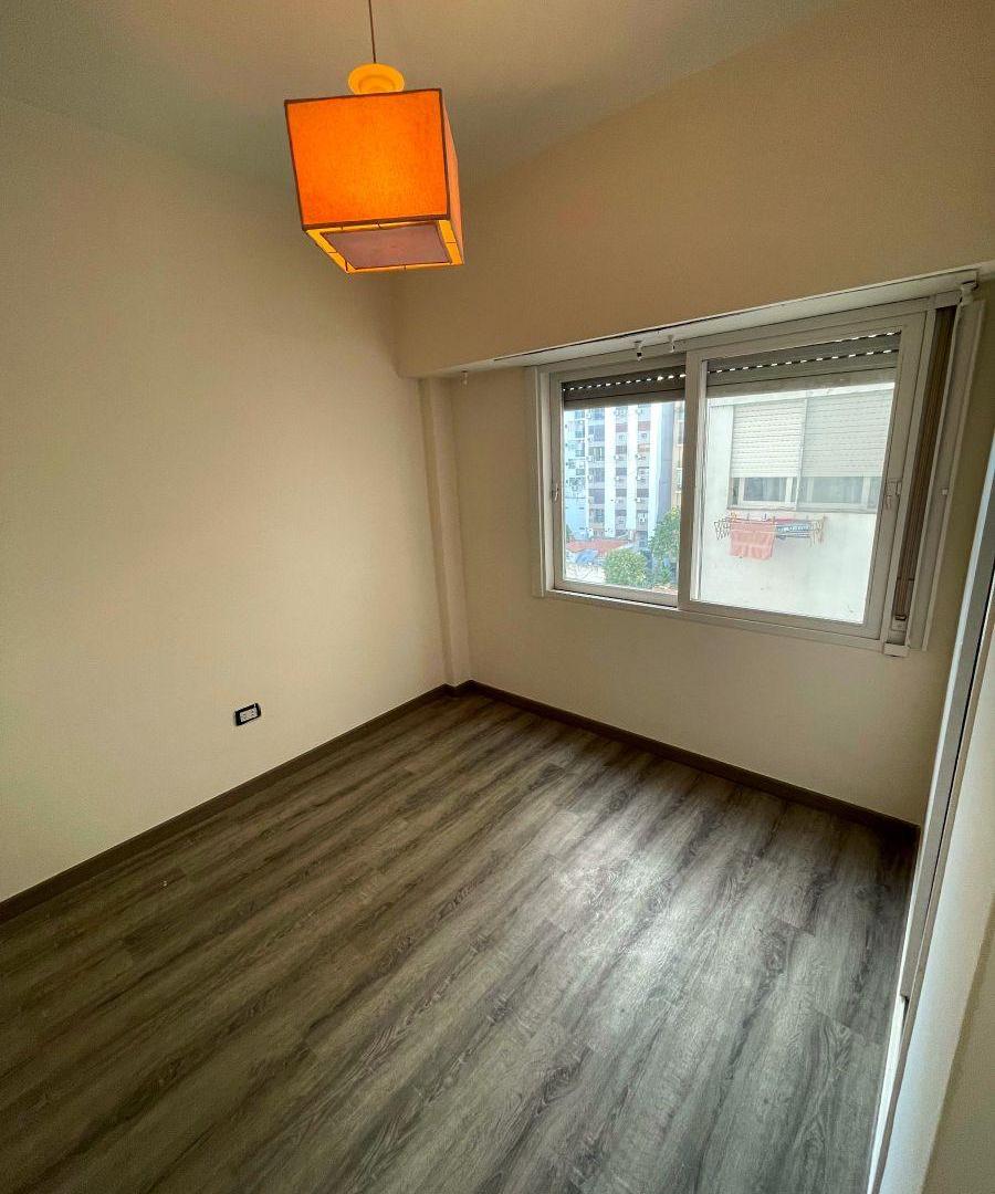 Foto de Departamento en Excelente estado en Ramos Mejia Centro, imagen 1