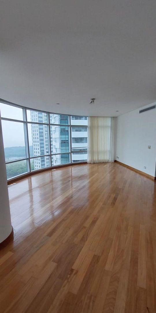 Departamento Puerto Madero 3 dor T Mullieris 185 m2