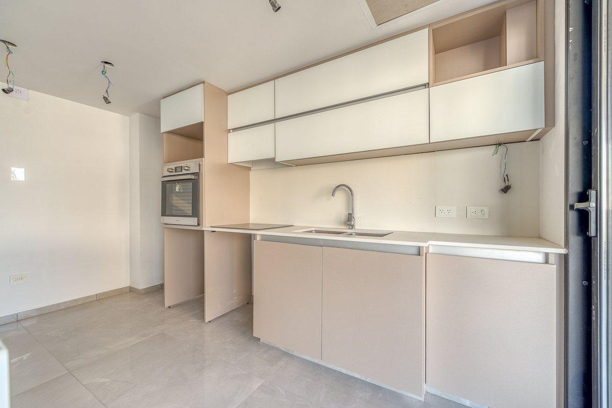 Venta 4 Ambientes a Estrenar en Caballito 1