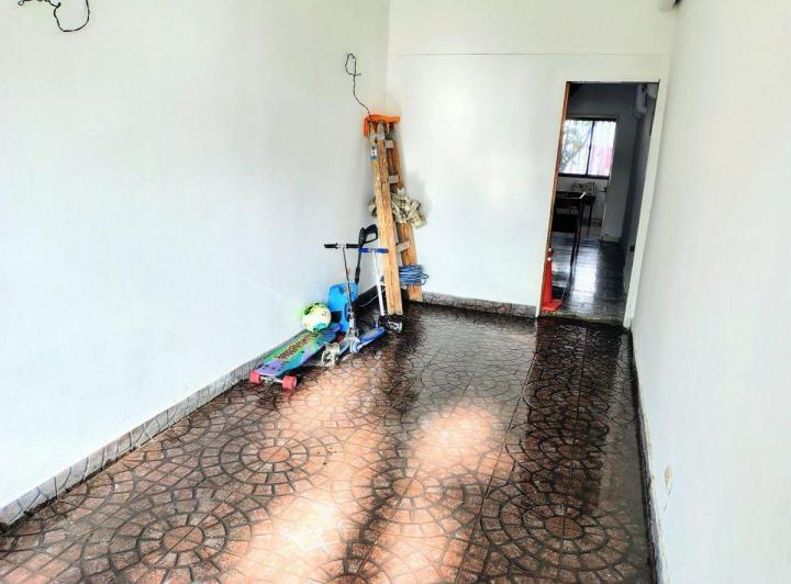 Casa en lugano "Barrio Las Casitas" 3 casas en 1! 2