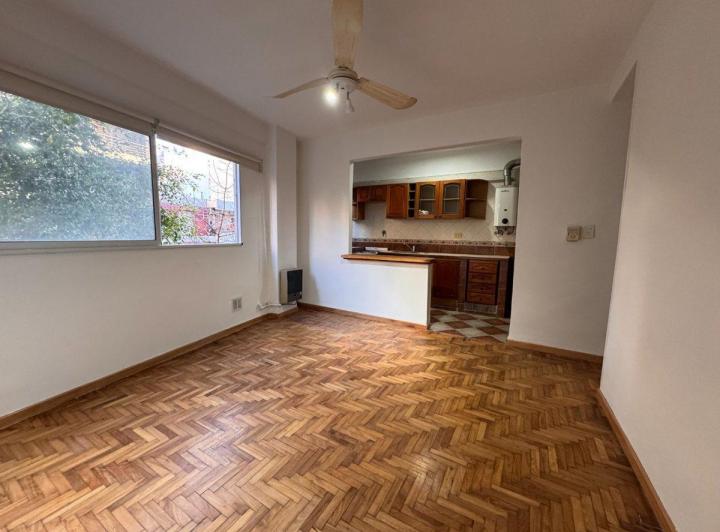 2 ambientes con cocina integrada en 3° piso 3
