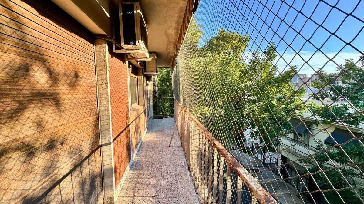VENTA 3 AMBIENTES CON COCHERA ALMAGRO CON BALCON 2