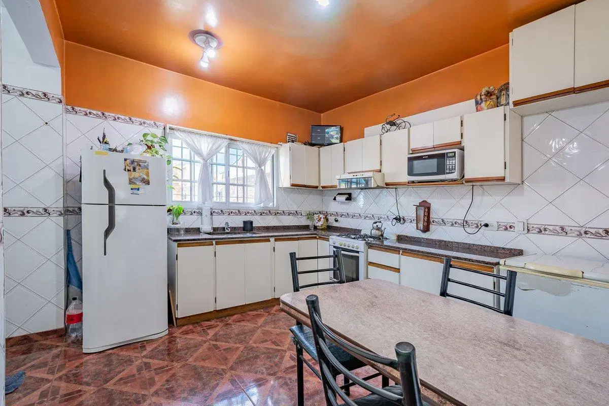 Venta Casa en  Lomas de Zamora 2