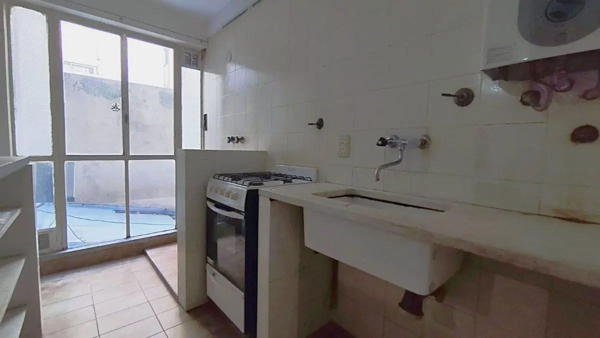 VENTA Almagro Departamento 2 Ambientes Apto Prof. 2