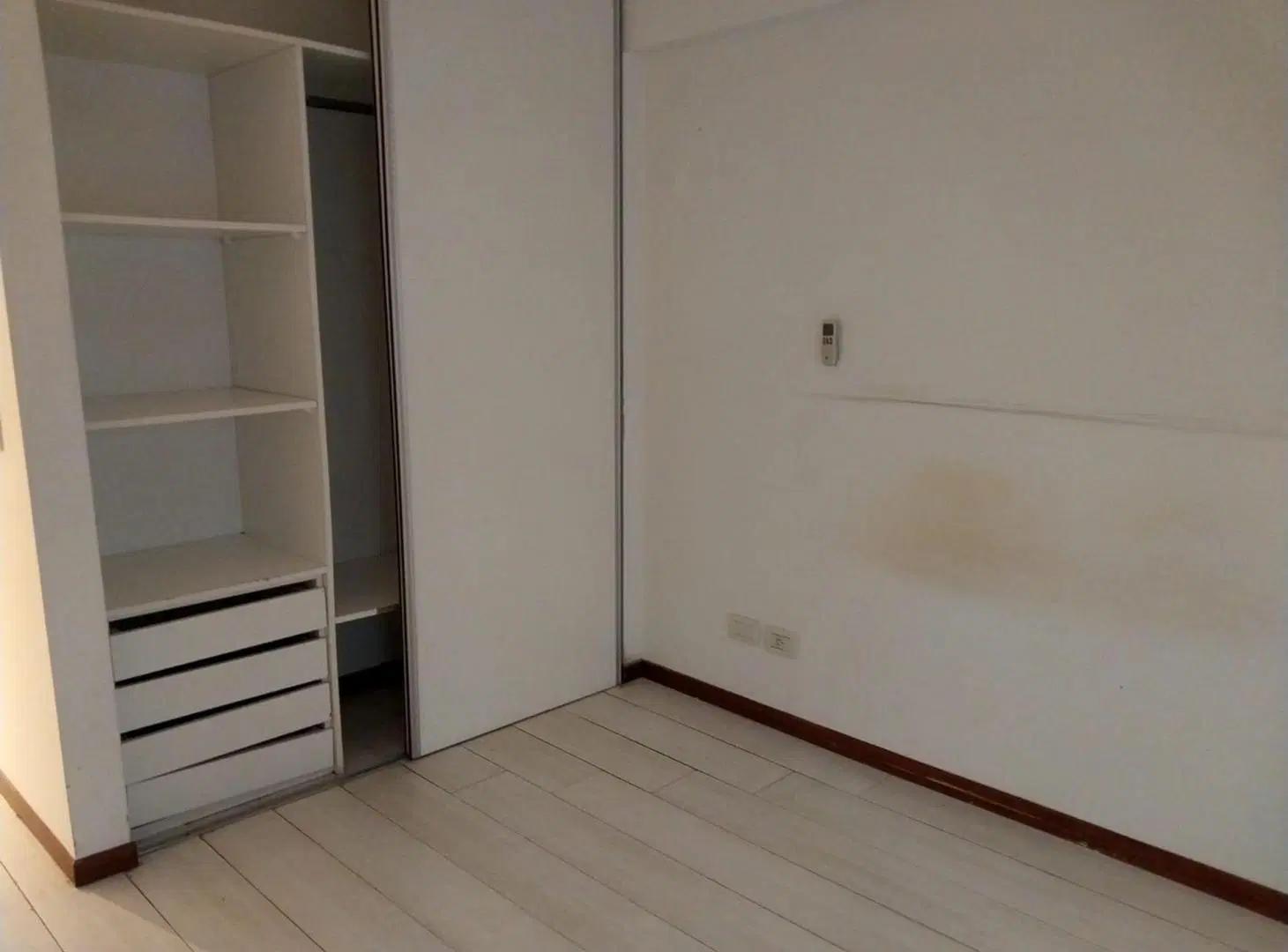 A METROS LIBERTADOR BALCON AL FRENTE BAÑO Y TOIL 3
