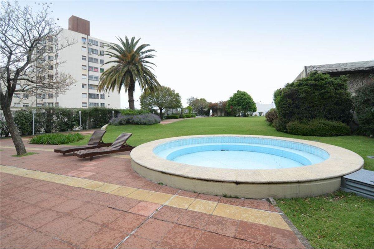 Monoambiente en alquiler con pileta y amenities
