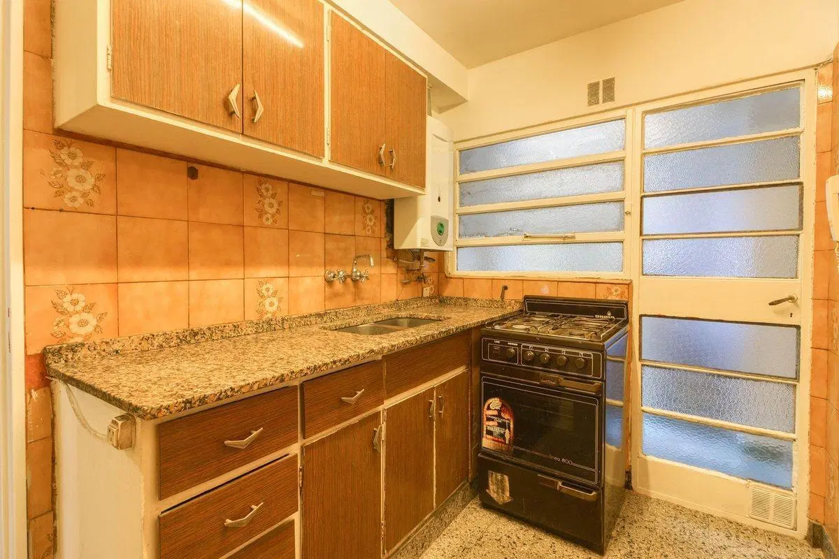 VENTA 3 AMBIENTES- DEPENDENCIA Y BALCÓN CABALLITO 3