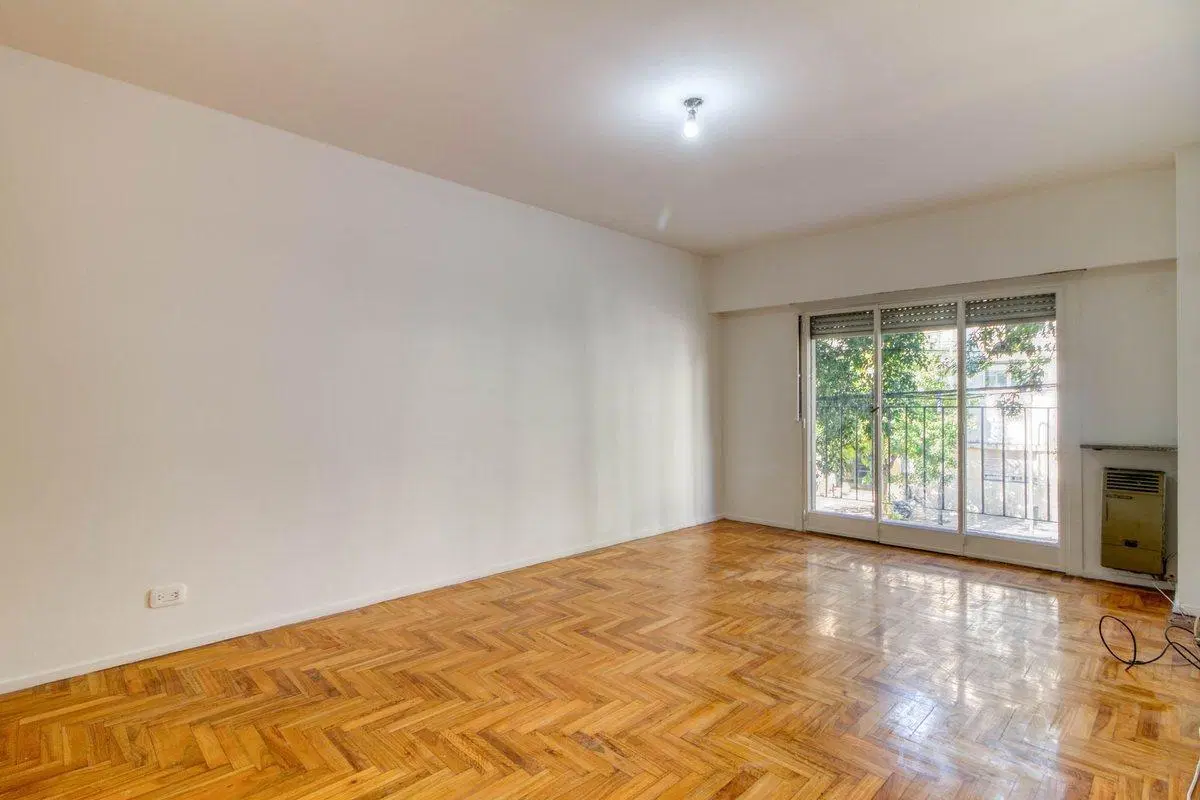 VENTA 3 AMBIENTES- DEPENDENCIA Y BALCÓN CABALLITO 2