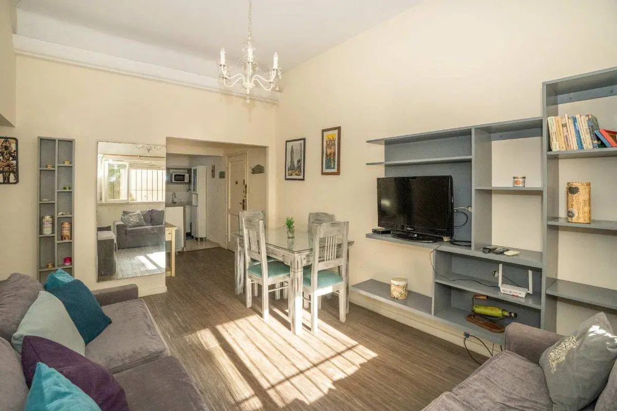VENTA DEPARTAMENTO  3 AMB CON PATIO RECOLETA 3