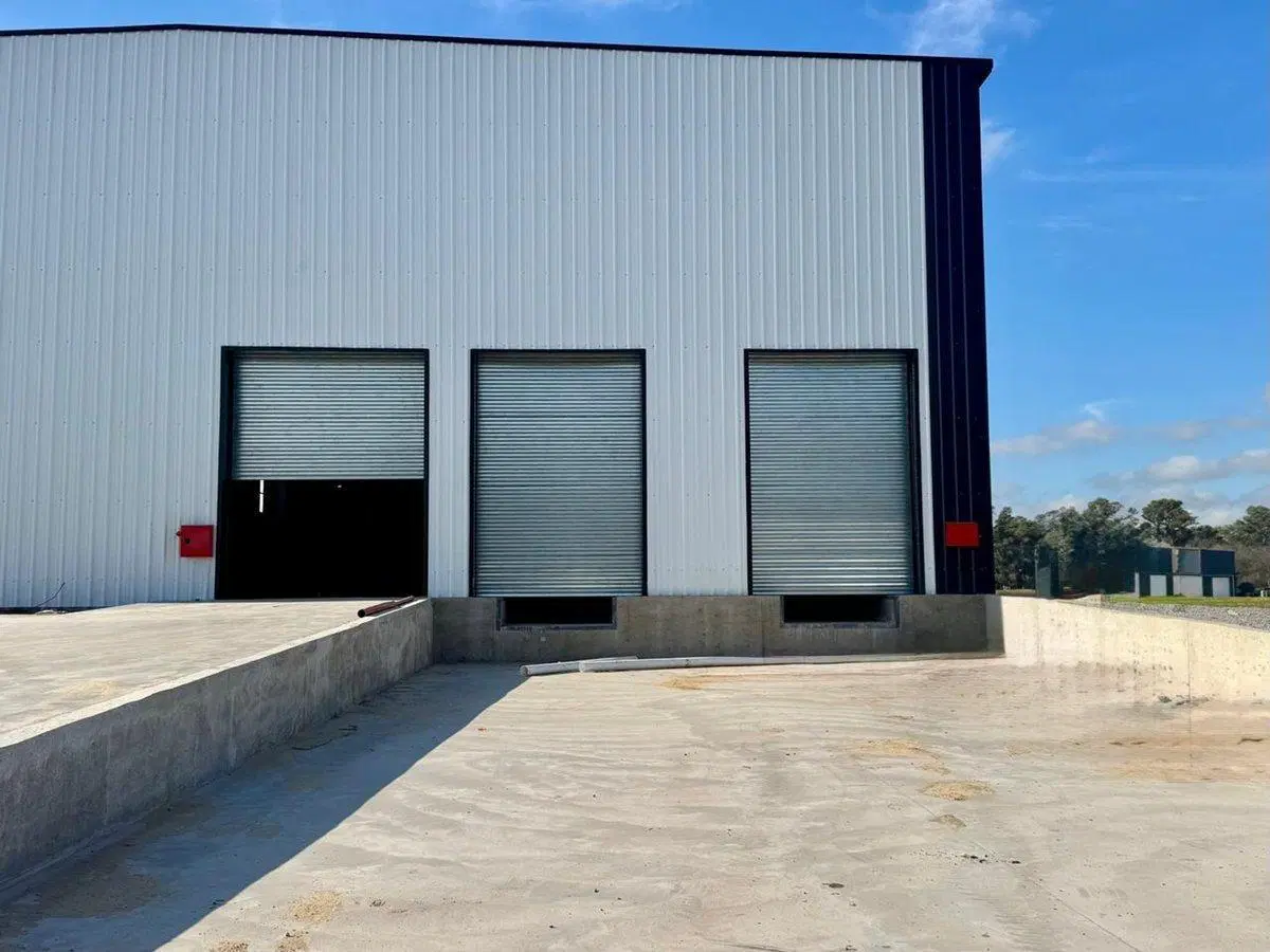 VENTA DE NAVE DEPOSITO POLO INDUSTRIAL SPEGAZZINI 3