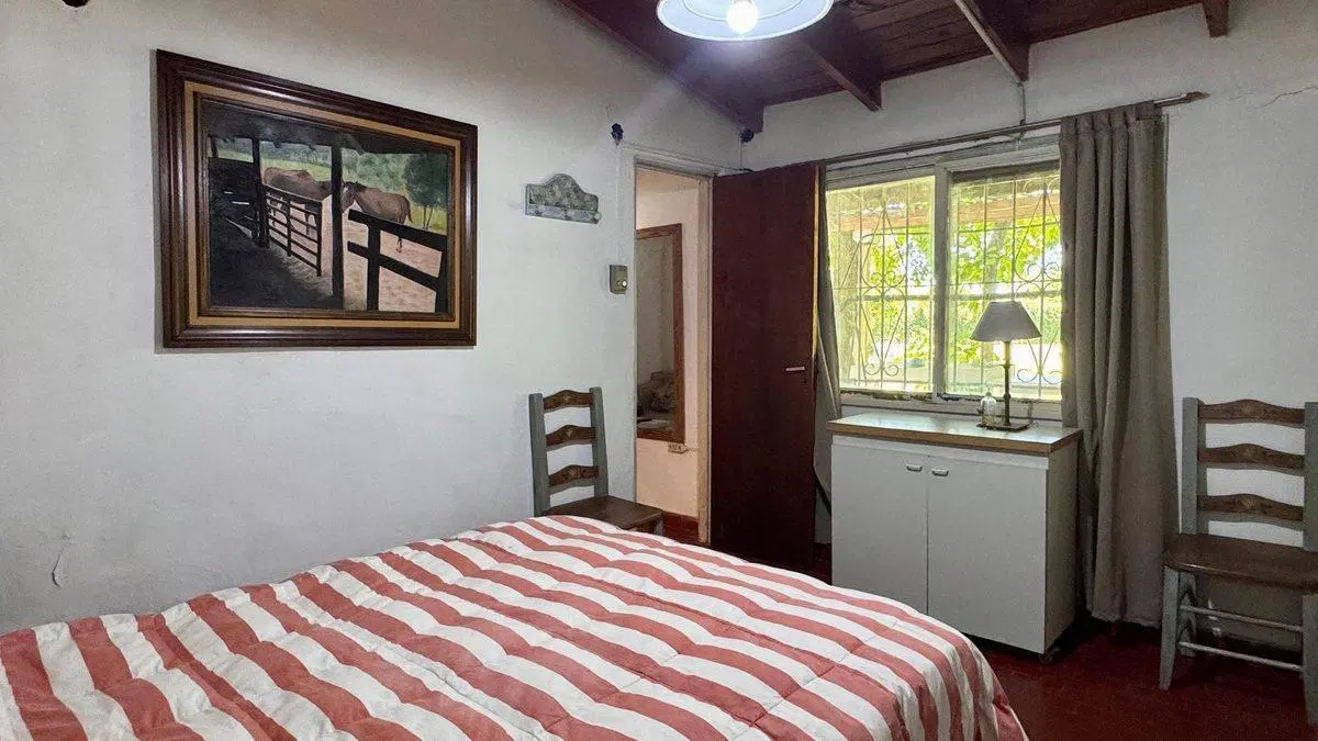 VENTA CASA  4 AMB PARQUE EXALTACION DE LA CRUZ 5