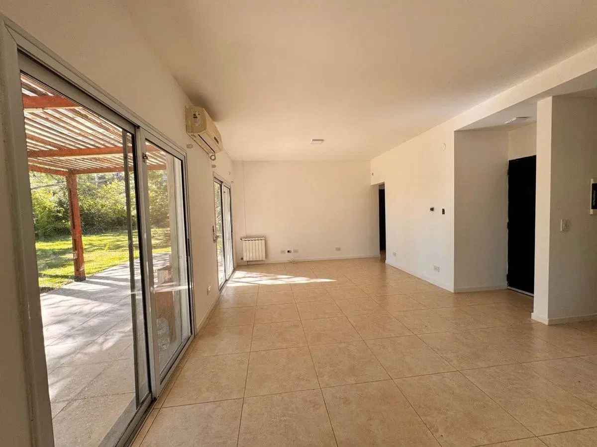 ALQUILER DE CASA EN Santa Maria DEL PILAR 4