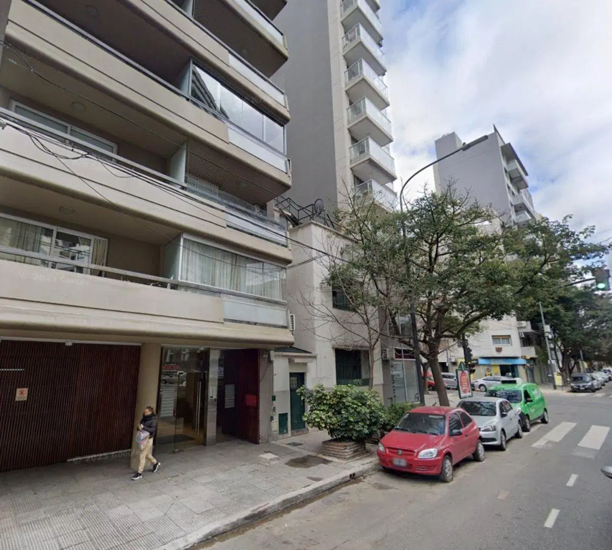 Cochera fija cubierta en venta – Coghlan 3