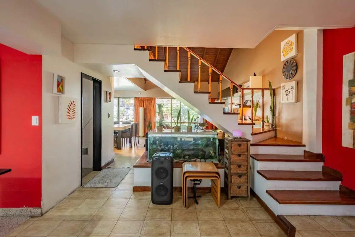 Venta Chalet con quincho y cochera en Loma Hermosa 5