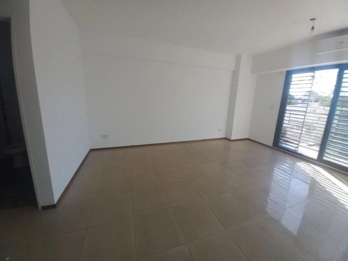 Monoambiente Balcon y Cochera- Venta-Villa Urquiza 4