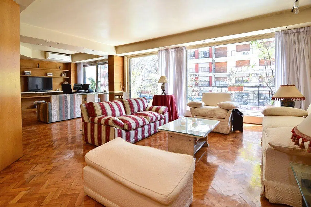 Alquiler 4 amb. cochera SIN MUEBLES Barrancas 2
