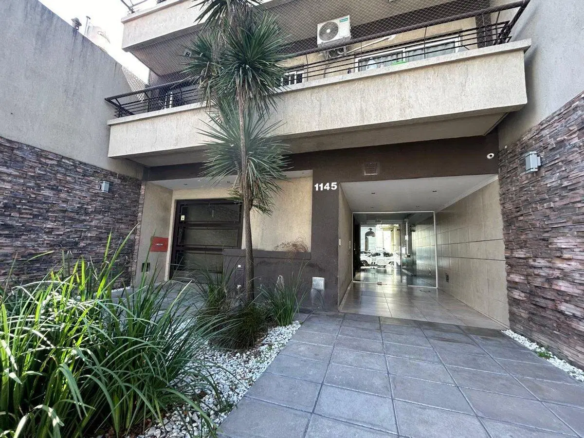 VENTA MONOAMBIENTE BALCÓN FLORES VISTA ABIERTA SUM 5