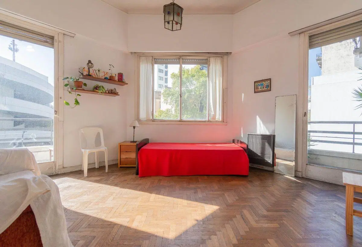 VENTA DEPARTAMENTO 4 AMBIENTES BALVANERA 5