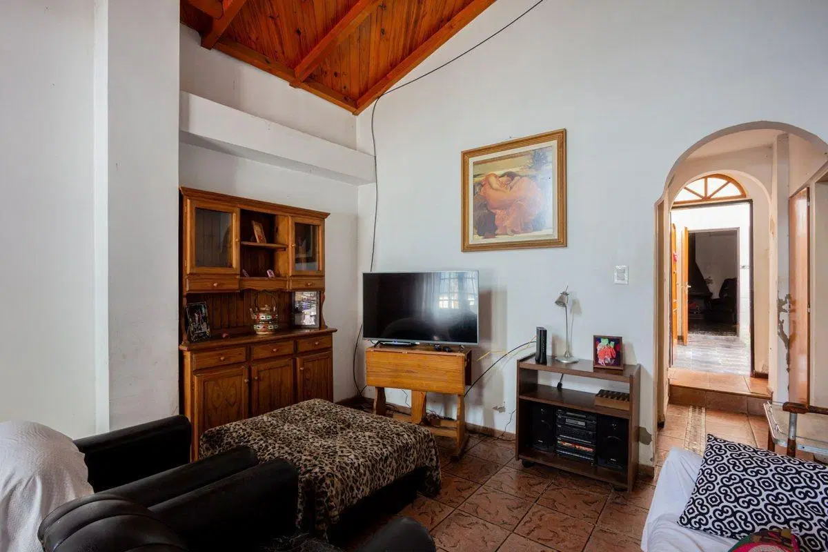 PH en VENTA, FLORES, cocheras y terraza S/expensas 3