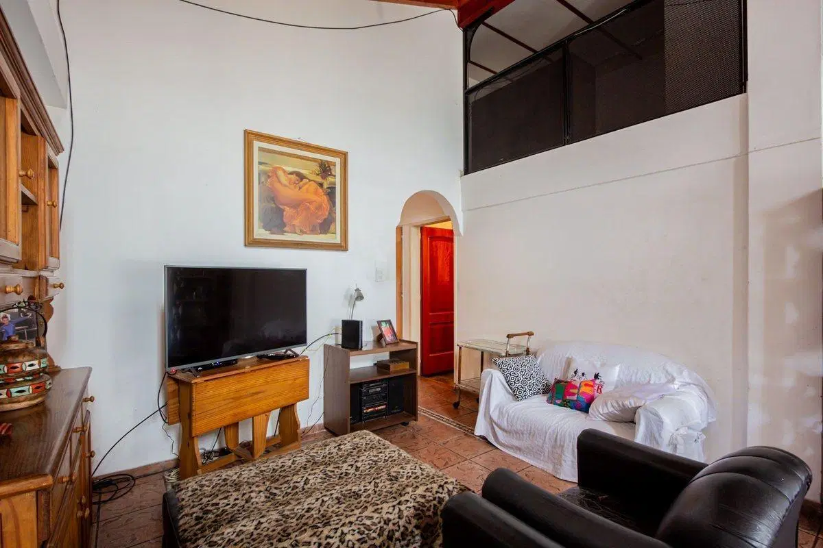 PH en VENTA, FLORES, cocheras y terraza S/expensas 8