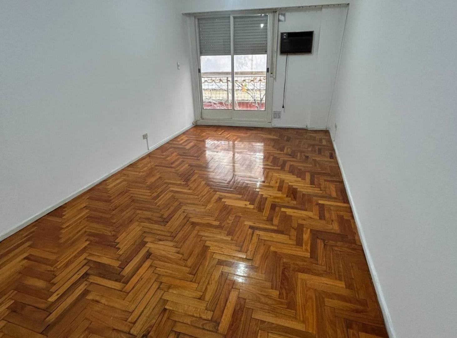 VENTA DEPARTAMENTO 3 AMBIENTES- ALMAGRO